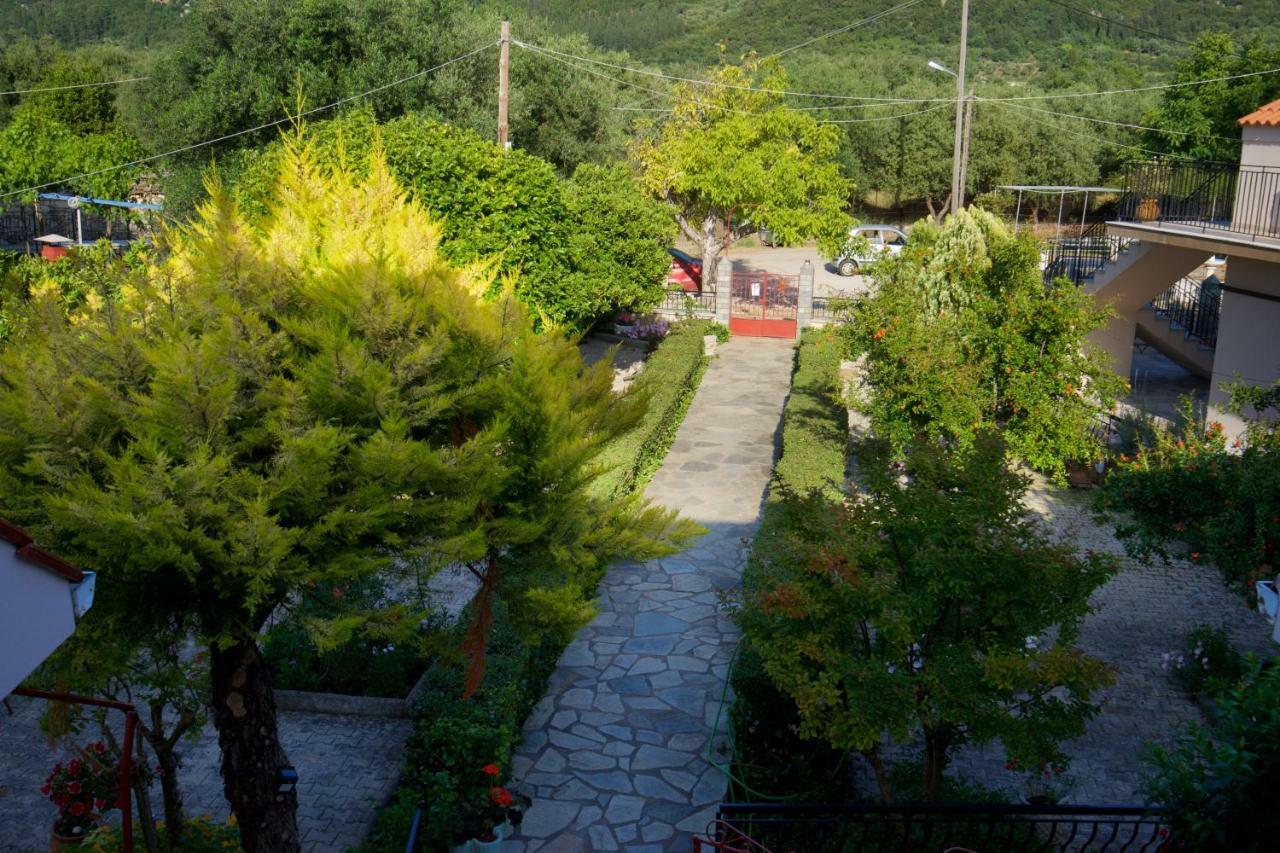 Christina'S Place ซามี ภายนอก รูปภาพ
